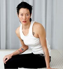 Jenny Shimizu, 58 лет, США Jenny Shimizu, 58 лет,